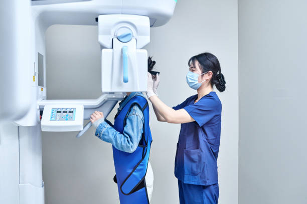 Best Broken or Cracked Tooth Emergency Dentist in Richmond West, FL